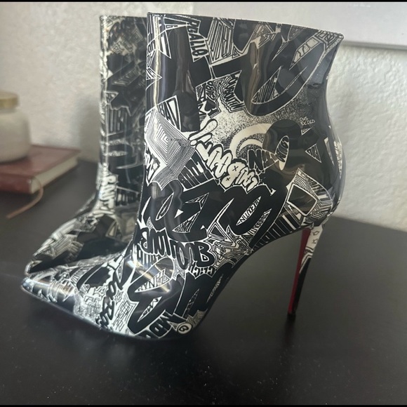 Christian Louboutin So Kate Boot - black and white graffiti - 120mm - Picture 3 of 6